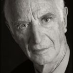 Porträtt av James Hillman